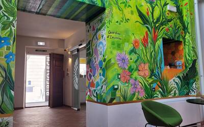 Interno dell'area "Giardino d'Inverno" della Biblioteca comunale