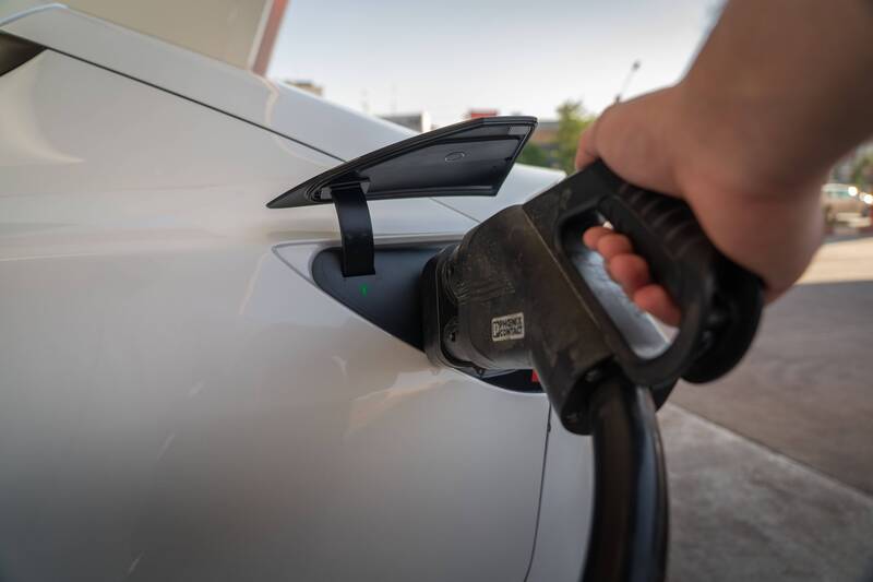 Foto generica auto elettrica